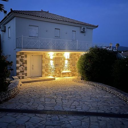 Luxurious Villa In Peloponnese With Swimming Pool Kamária Exterior foto