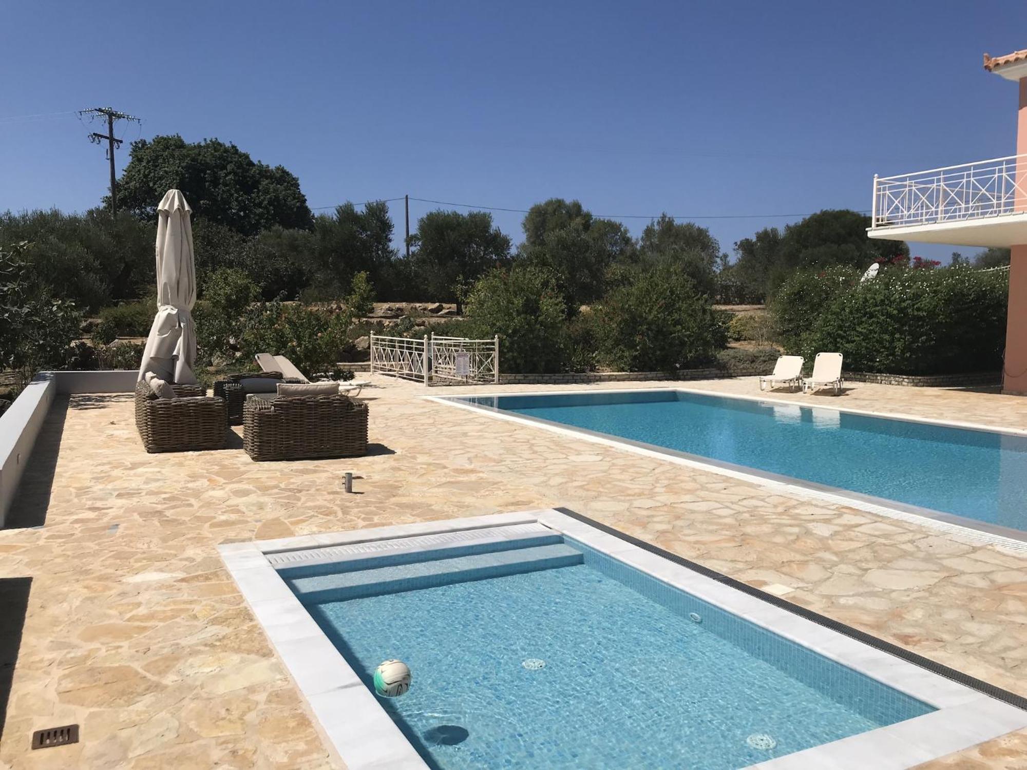 Luxurious Villa In Peloponnese With Swimming Pool Kamária Exterior foto